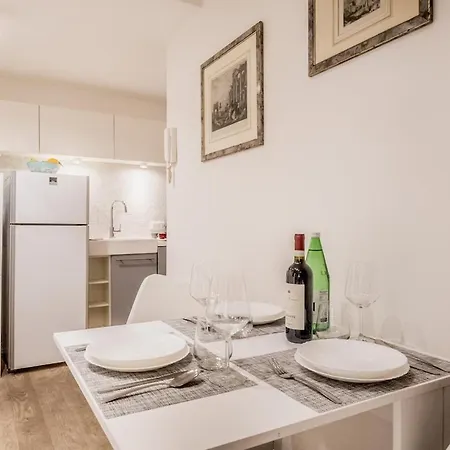 Appartamento Vatican Chic House Ii